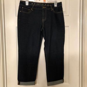 NWOT Jennifer Lopez Capri Jeans